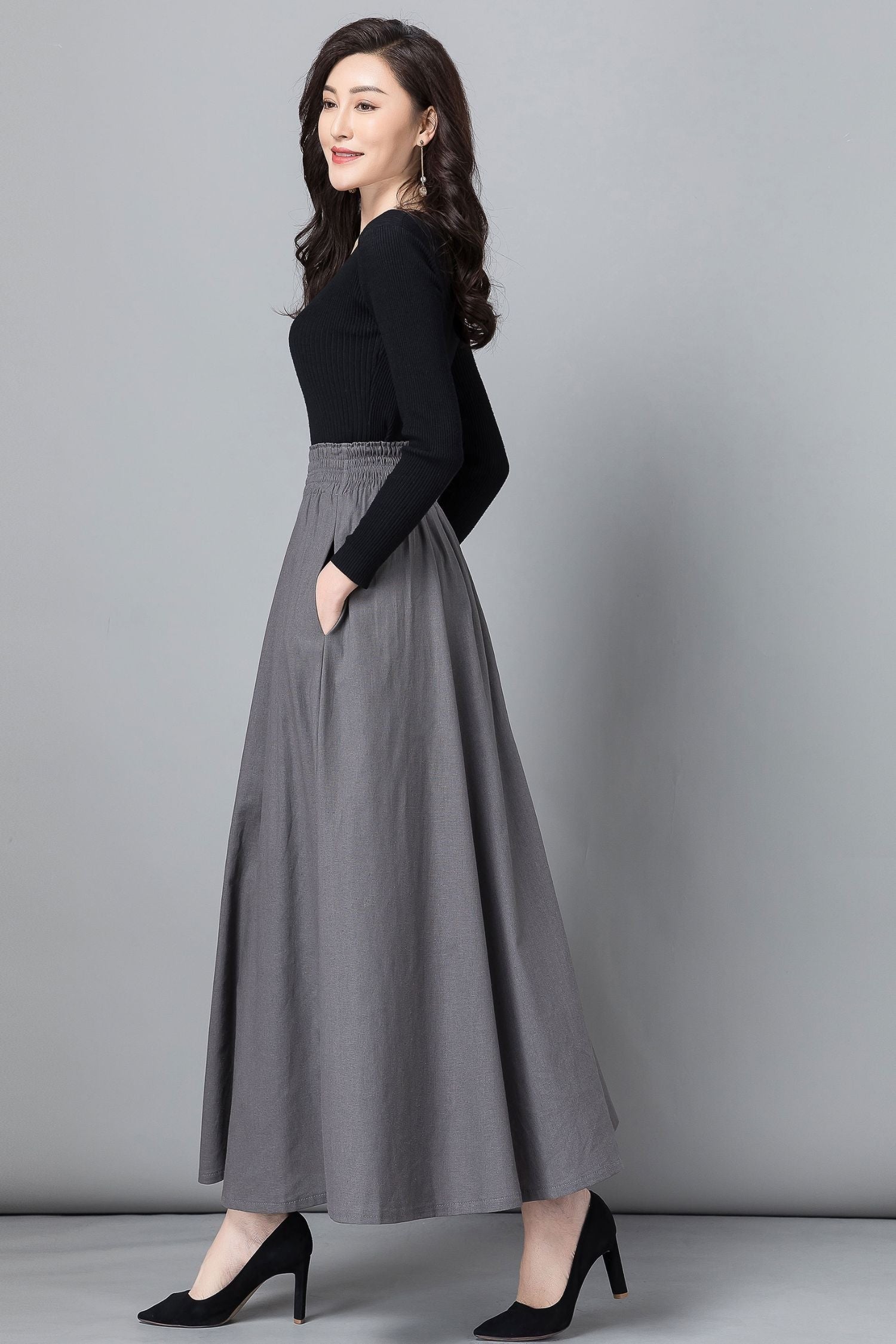 Gray High-Waisted Pleated Swing Skirt – Linen Blend with Pockets