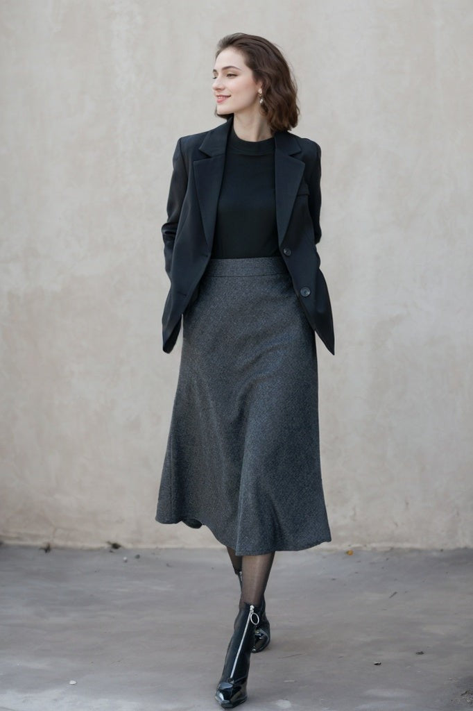 High-Waisted Wool Midi Skirt with Pockets – Warm & Formal A-Line