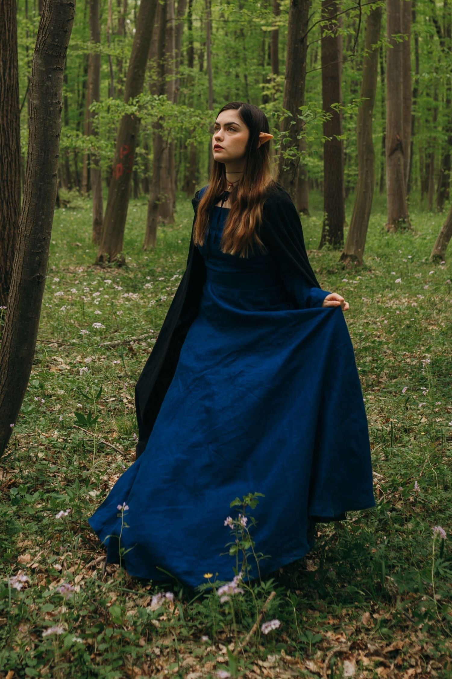 Linen Long Sleeve Maxi Dress – Renaissance-Inspired Fit with Pockets