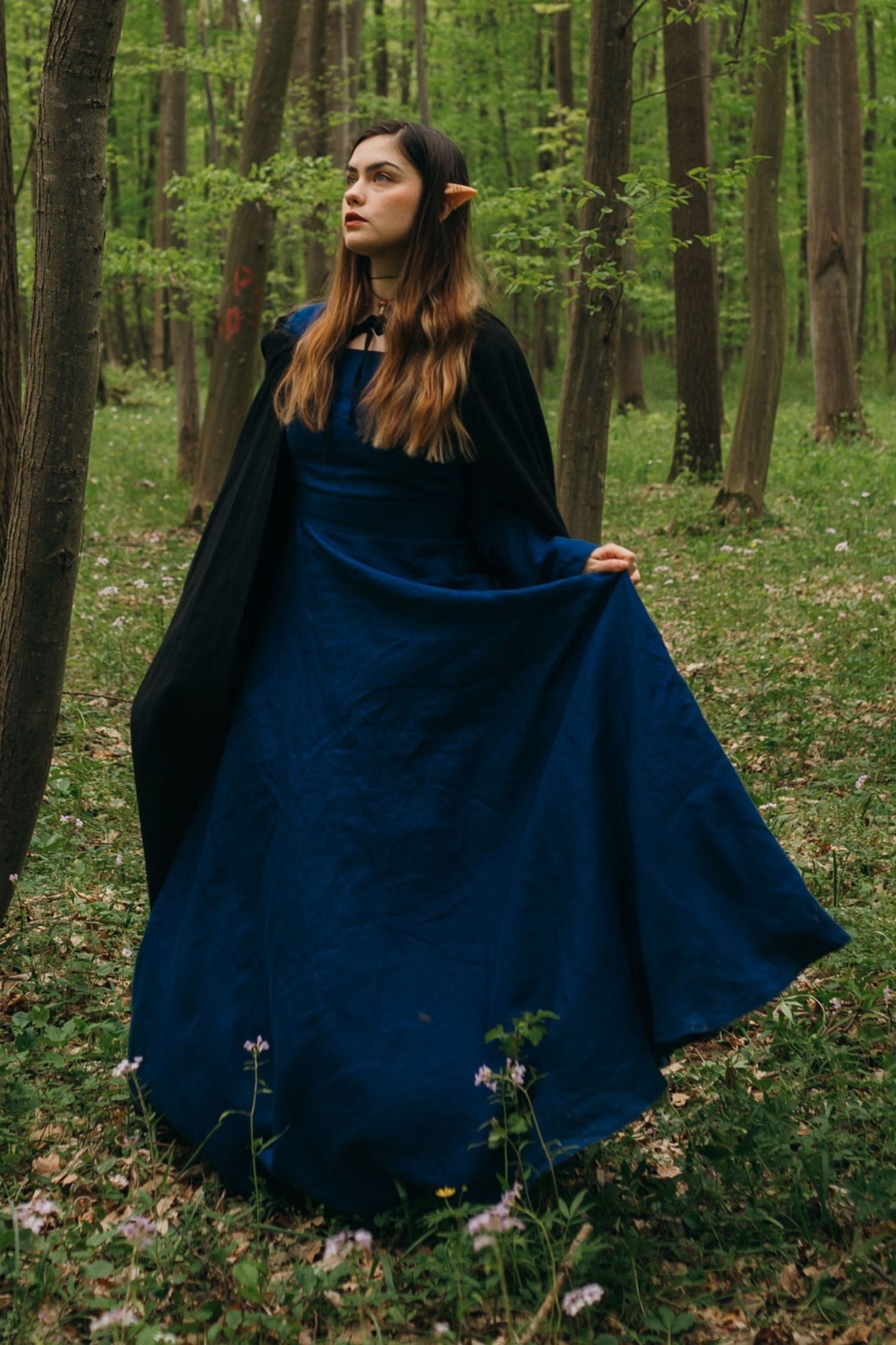 Linen Long Sleeve Maxi Dress – Renaissance-Inspired Fit with Pockets