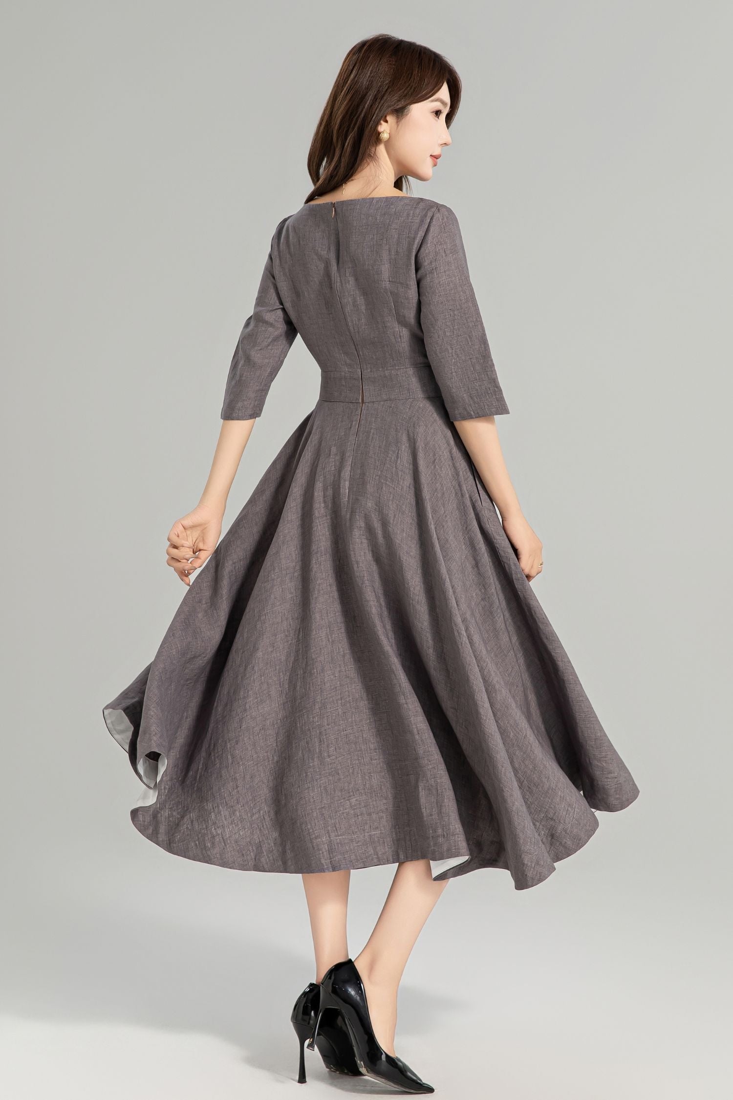 Swing Linen Dress – Lightweight Summer Fit with Pockets