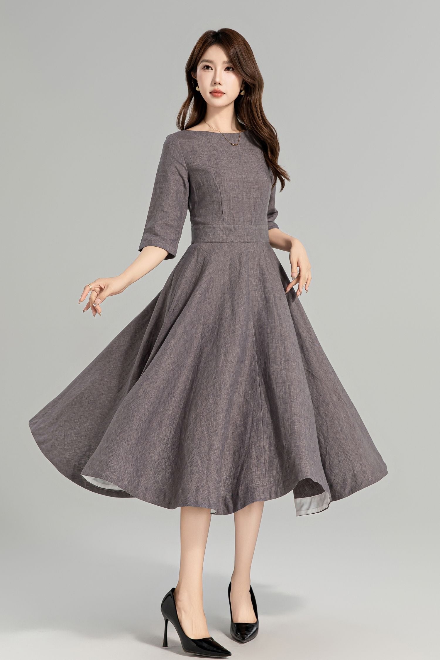 Swing Linen Dress – Lightweight Summer Fit with Pockets
